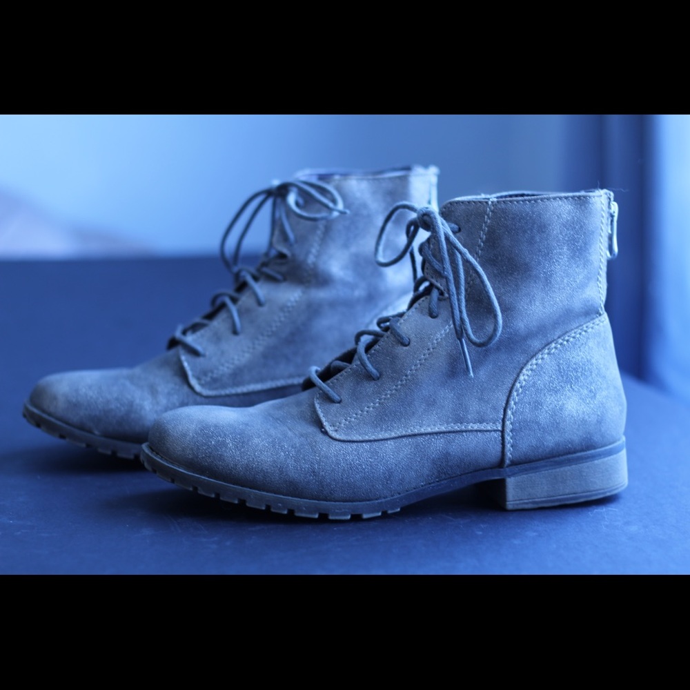 Mossimo Metallic Grey Combat Boots